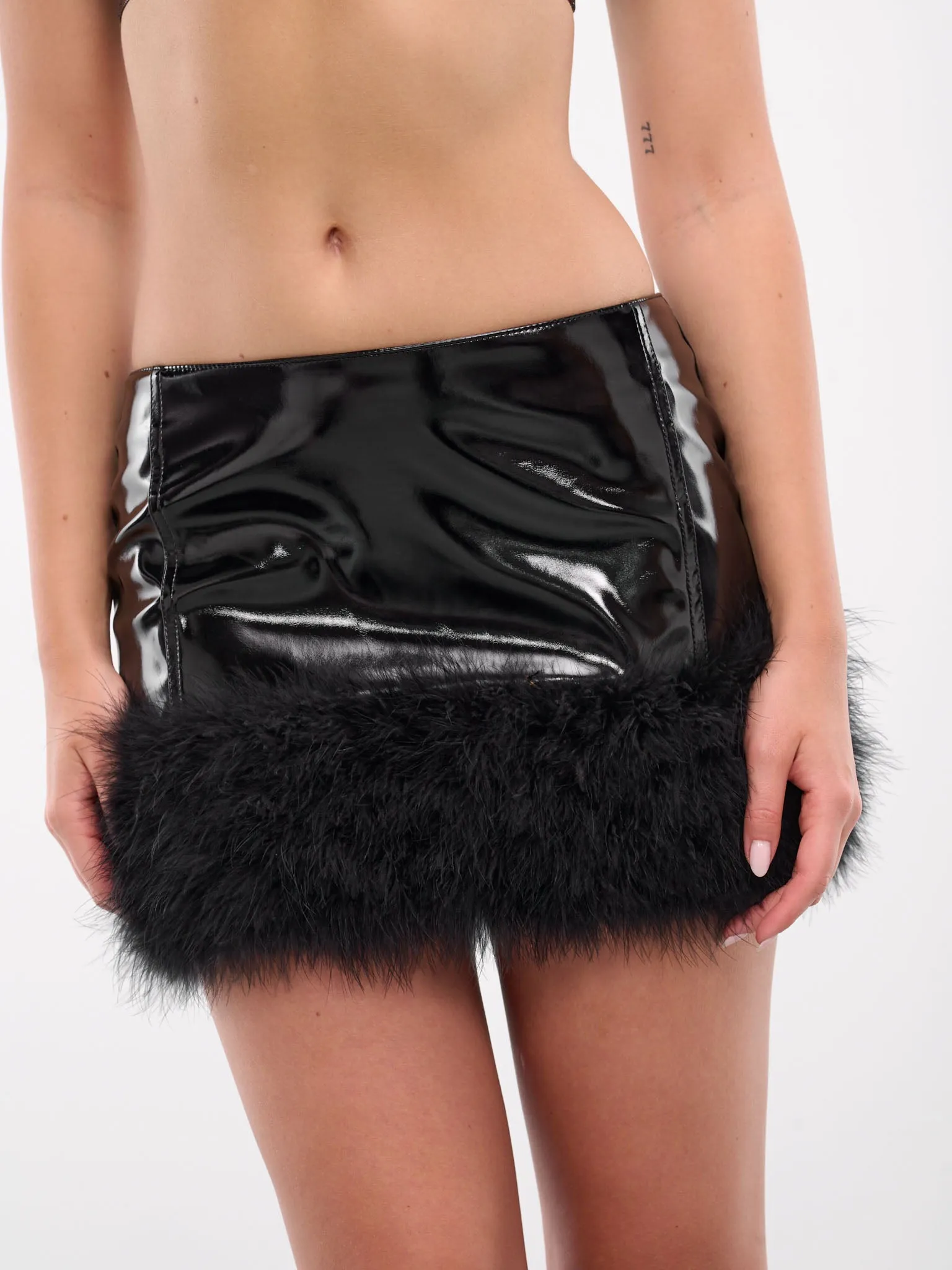 Feather Trim Mini Skirt (A42-2G183A-BLACK)