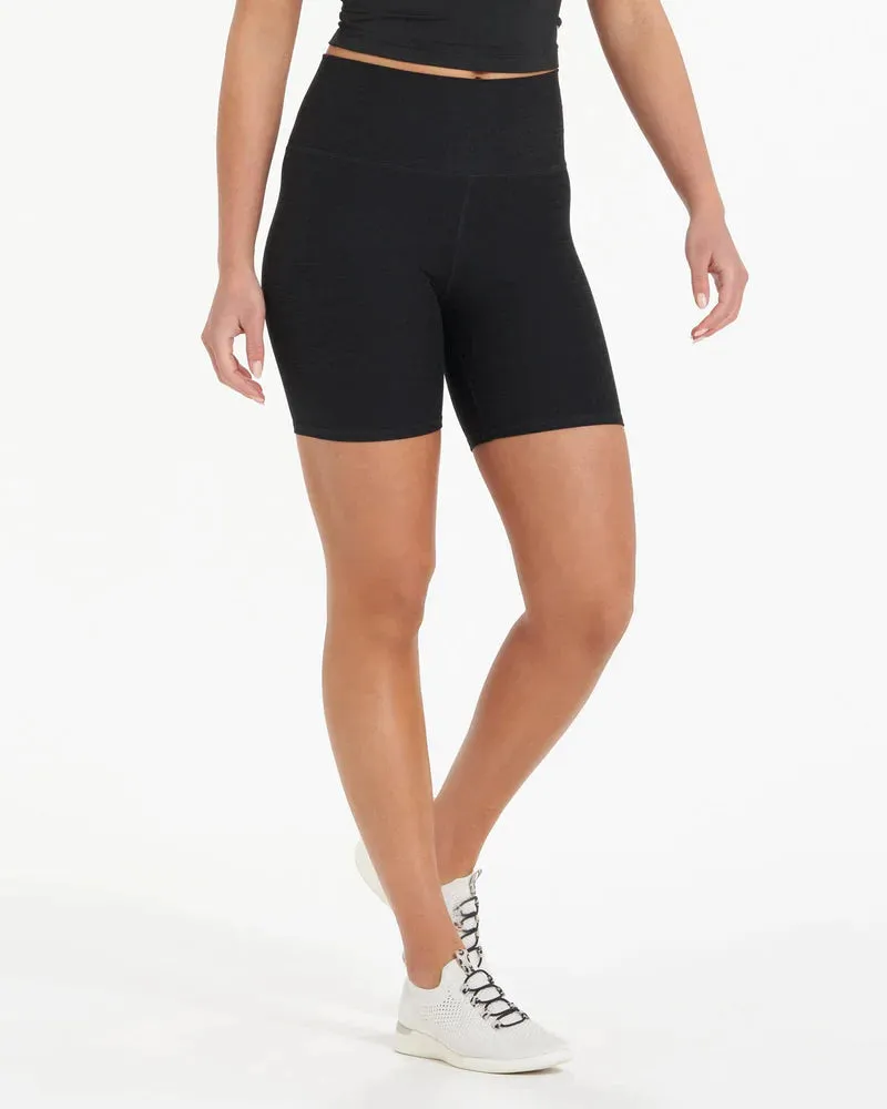 Womens Clean Elevation Shorty